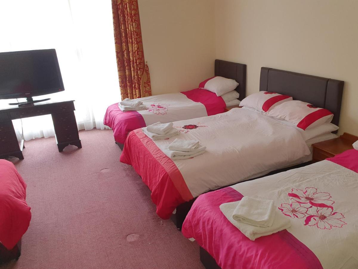 The Windmill Hotel Alford  Екстериор снимка