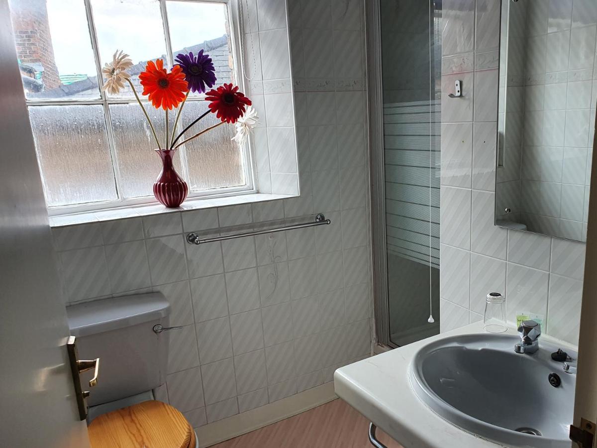 The Windmill Hotel Alford  Екстериор снимка
