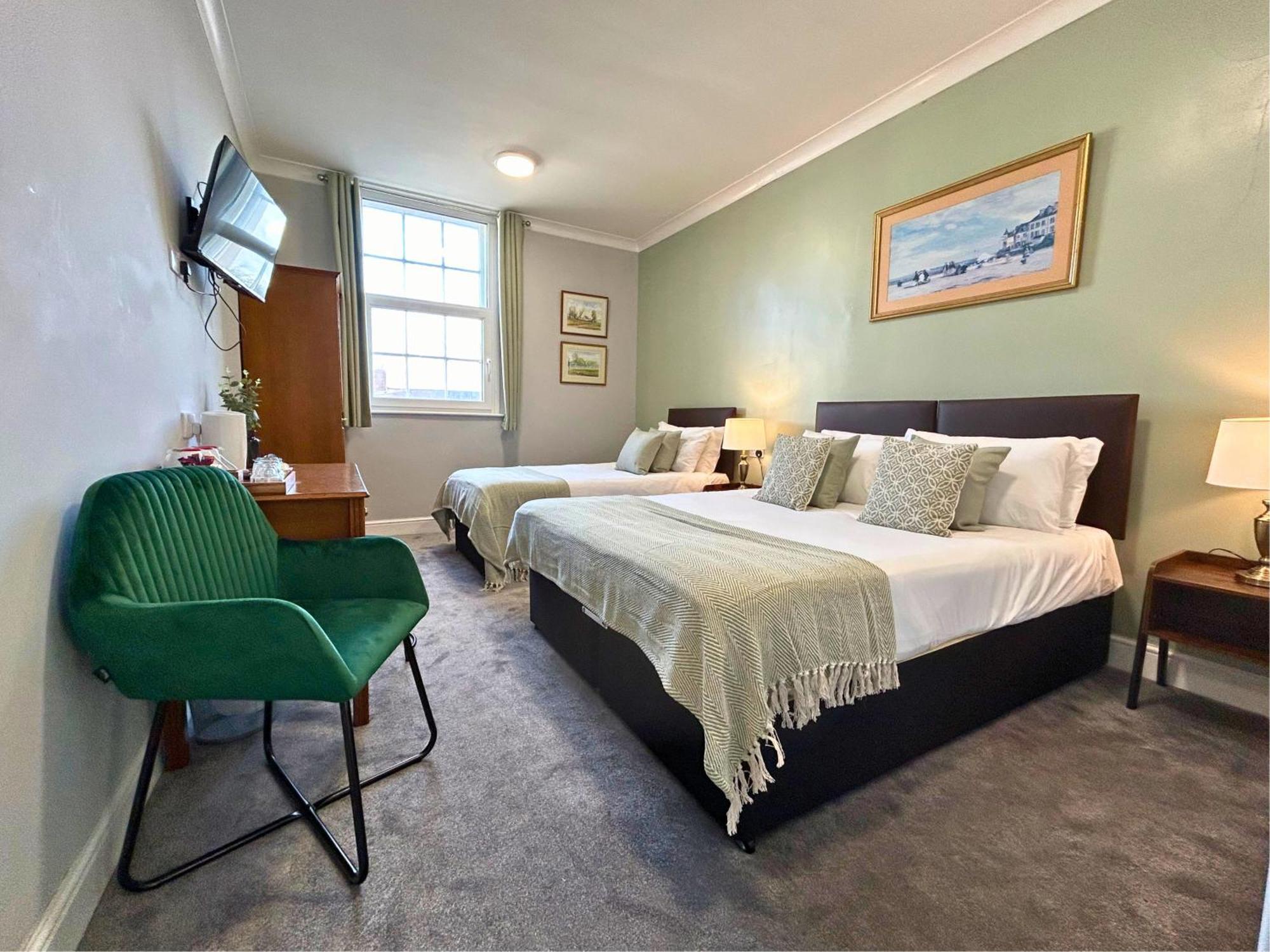 The Windmill Hotel Alford  Екстериор снимка